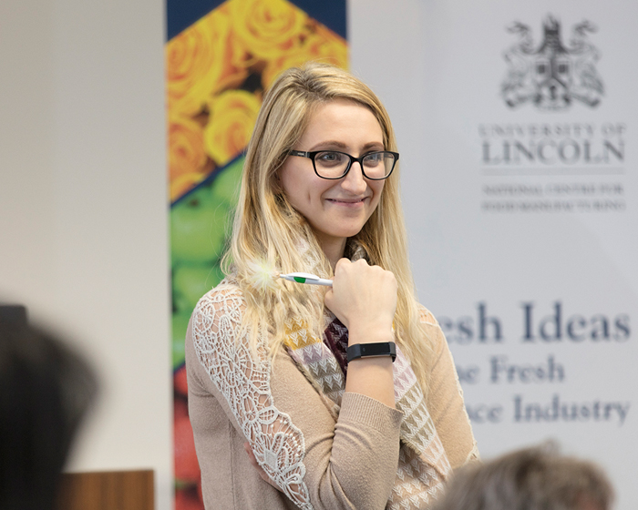 Conferencing Spotlight 700