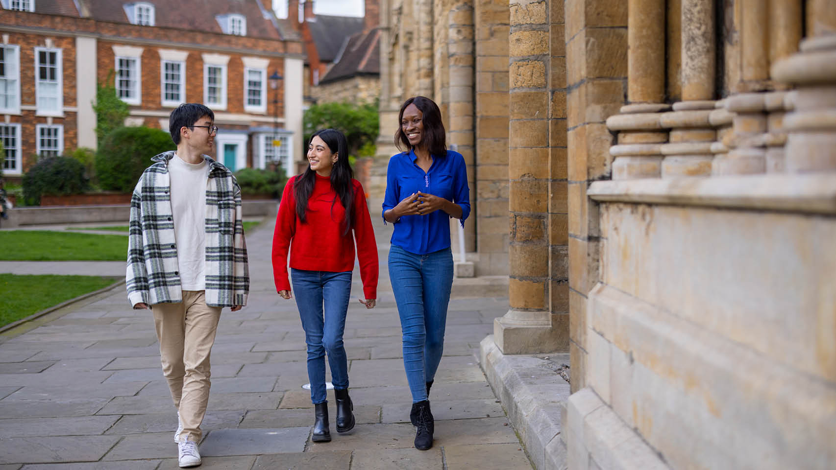 3 students at the cathdral